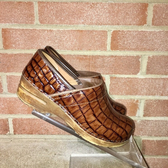 Snake Skin Print Women's Danish Clogs US 6.5 - Picture 4 of 8